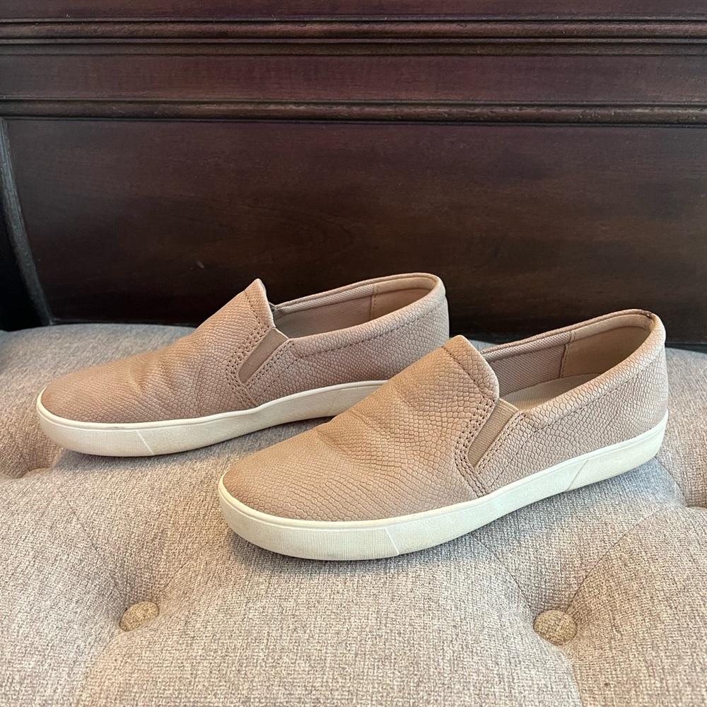 Tan Natualizer Slides